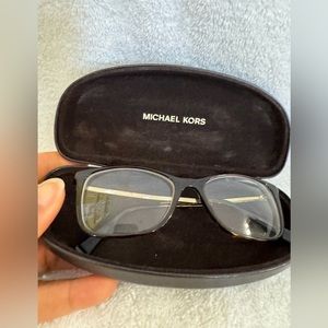 MK prescription frame